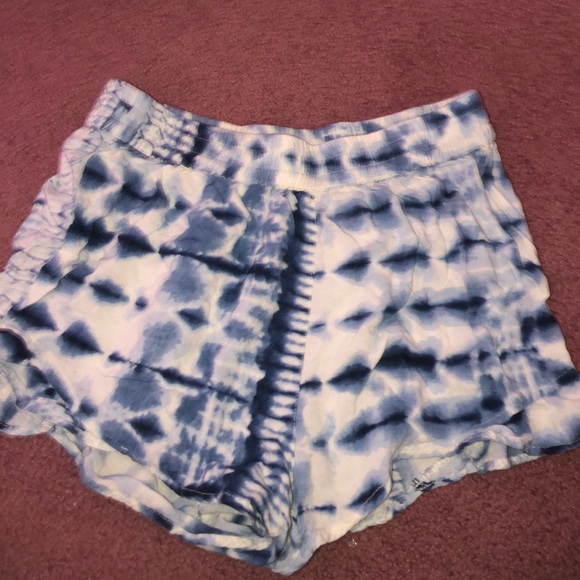 Billabong Pants - Tie shorts